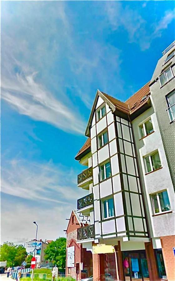 Uroczy Apartament Rzeczna Колобжег Экстерьер фото